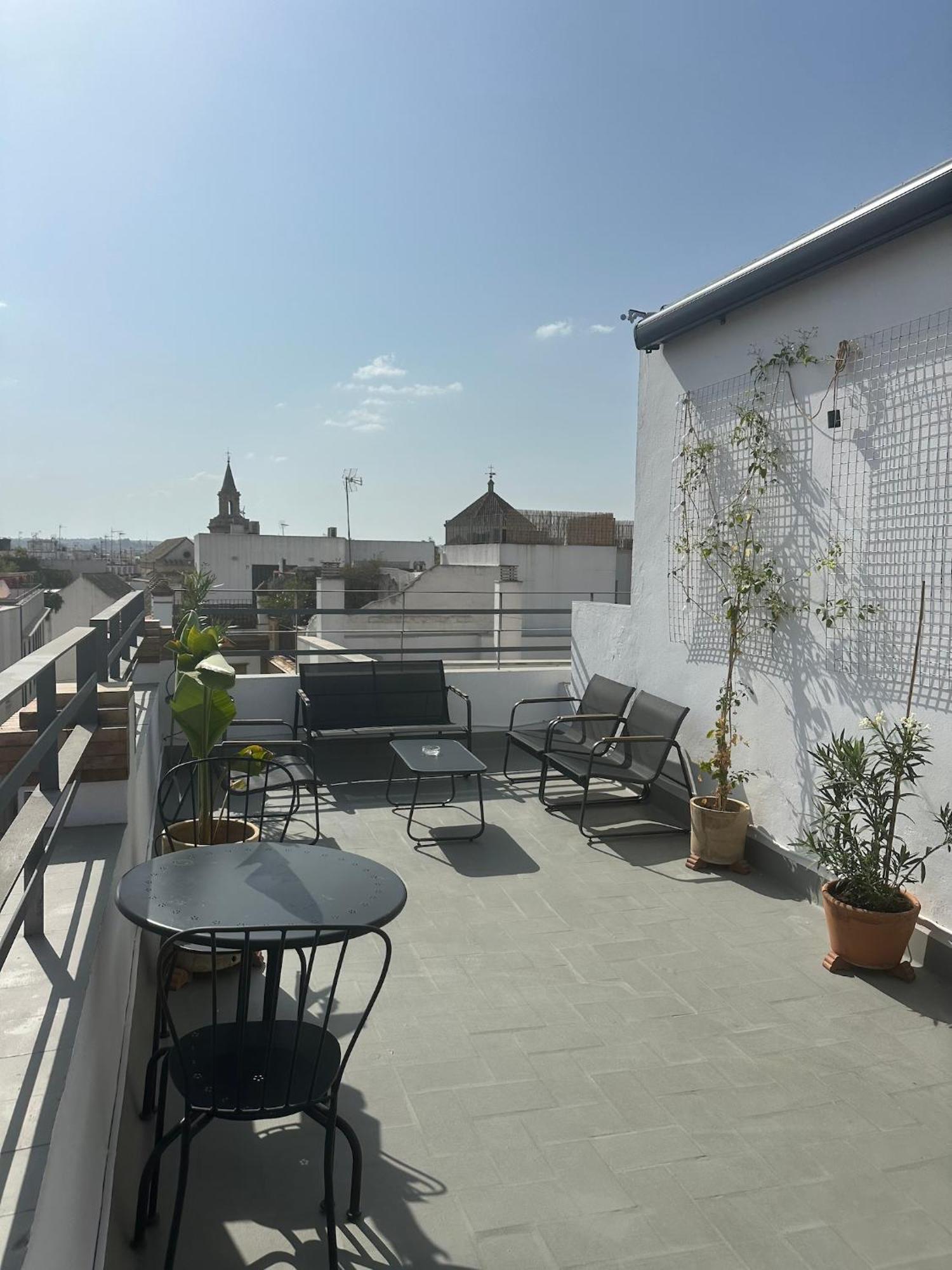 Almazen Apartamentos, Arrayan 23 Seville Exterior photo