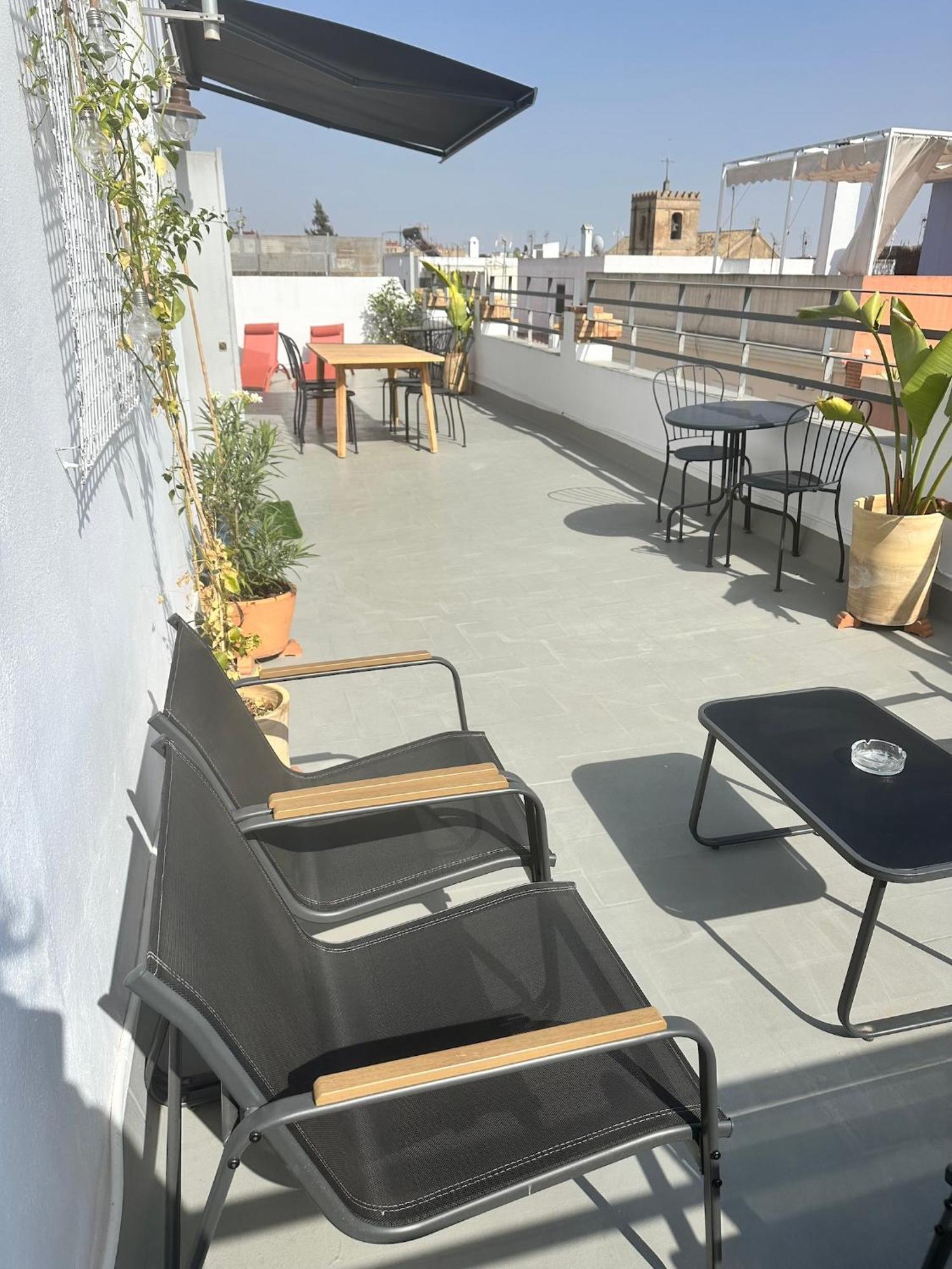 Almazen Apartamentos, Arrayan 23 Seville Exterior photo