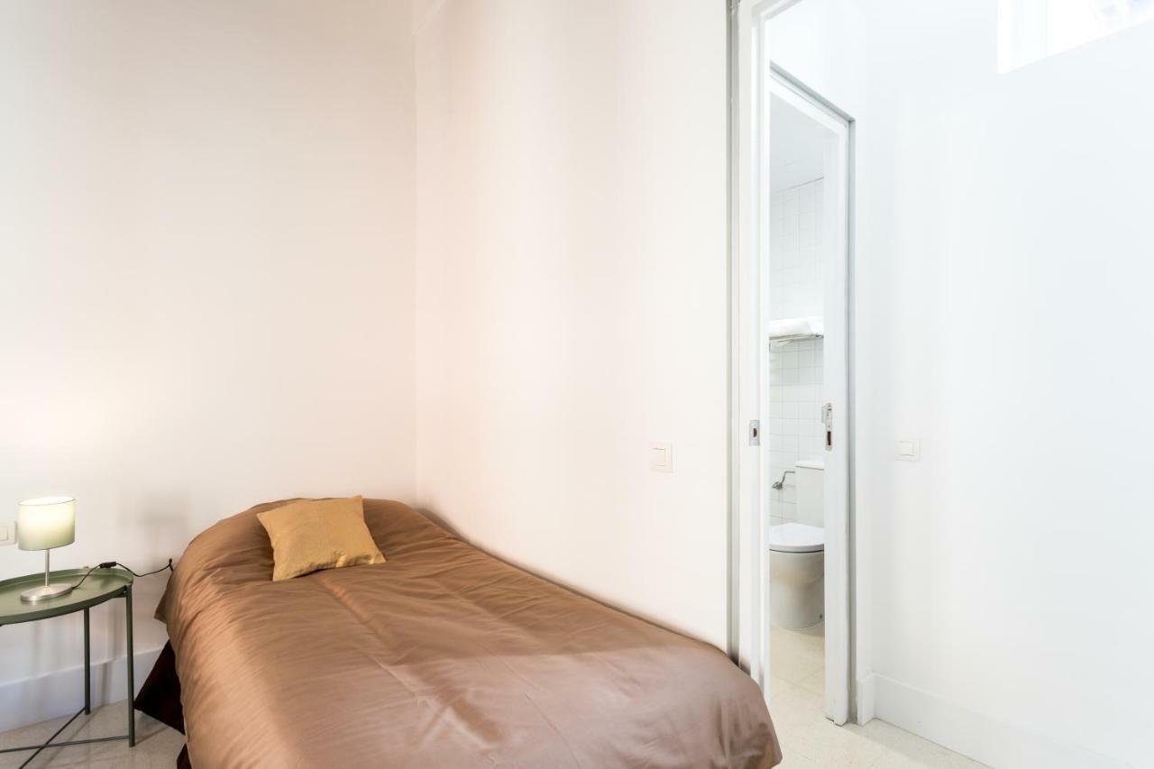 Almazen Apartamentos, Arrayan 23 Seville Exterior photo